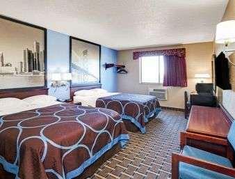 Super 8 By Wyndham Roseville/Detroit Area Habitación foto